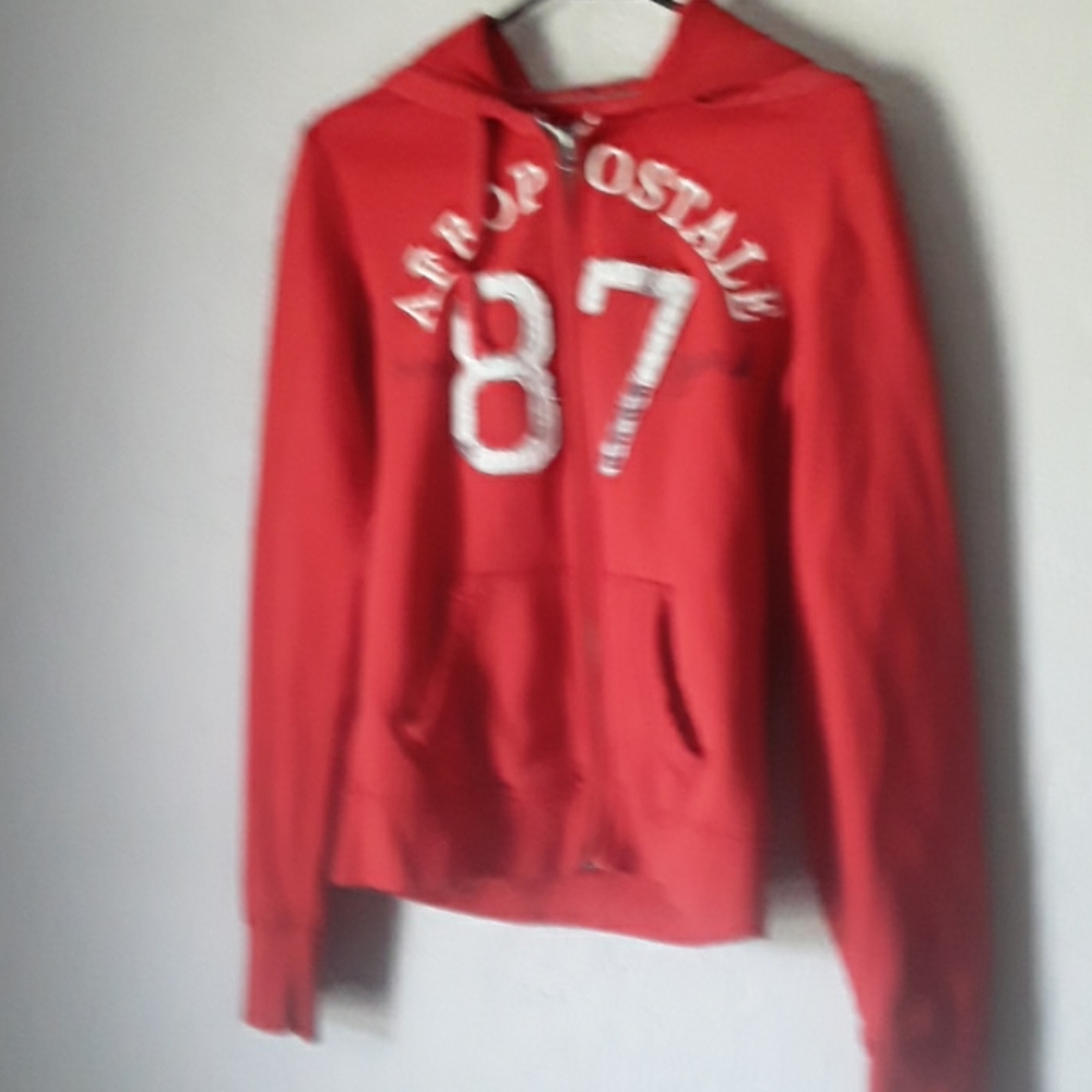 M sweatshirt like new